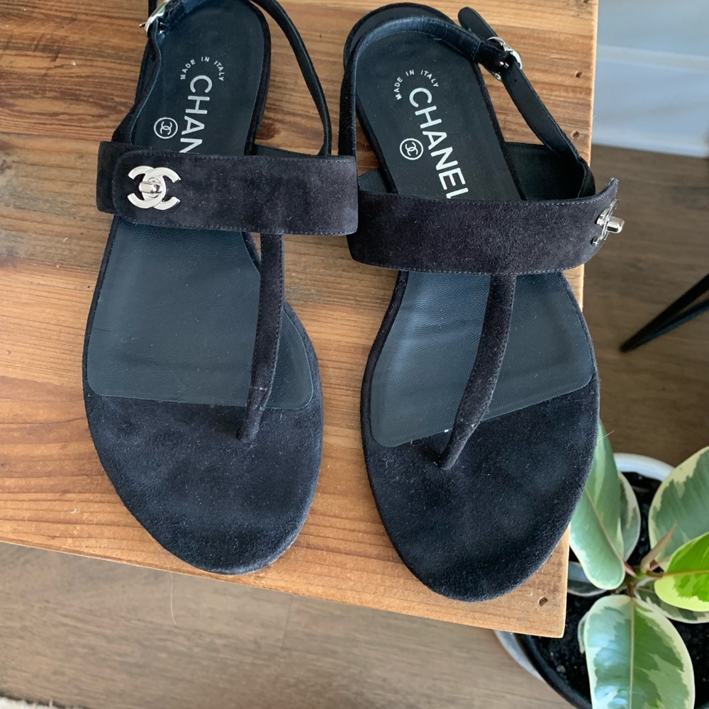 COPY - Chanel Turnlock suede sandals